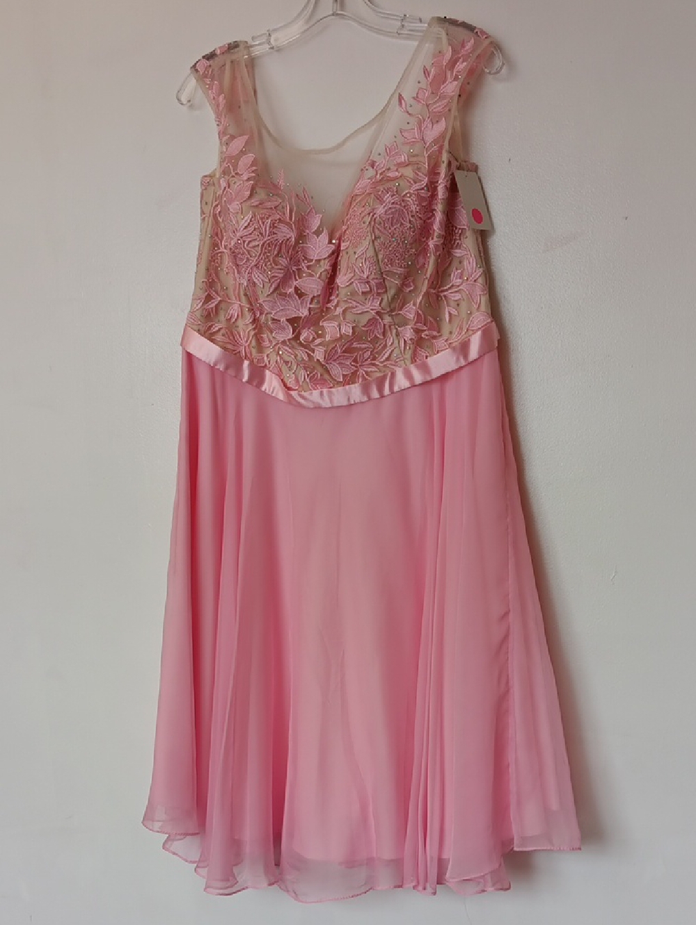 Vintage Pink Embroidered Chiffon Cocktail Dress With Tan Lining.